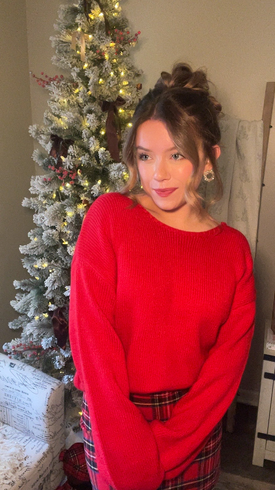 The Best Gift Low Back Bow Detail Chunky Sweater