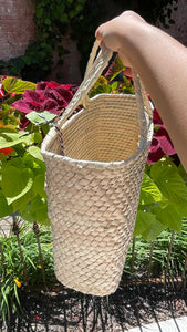 Magnolia Straw Tote